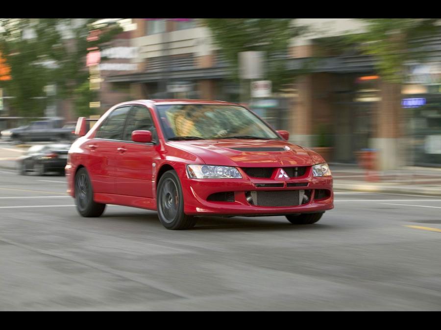 Mitsubishi Lancer Evolution MR 2004 года  (фото 17 из 17)